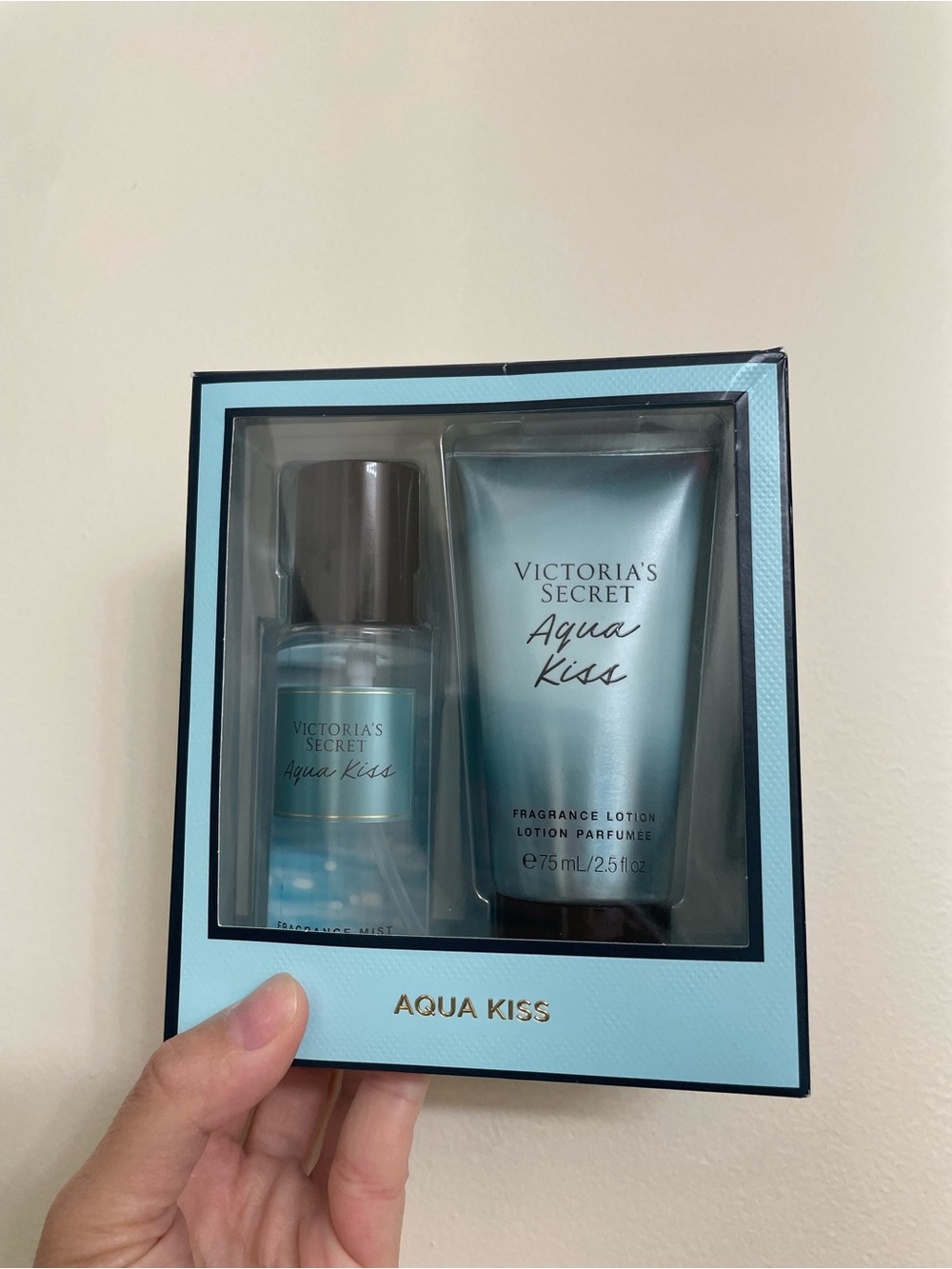 Victoria's Secret Aqua Kiss Fragrance & Lotion Gift Set - Brand New in Box